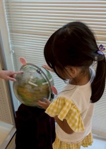 活動センター　地球儀